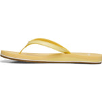 (pale banana)