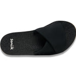 (black)
