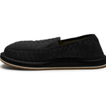 (black)