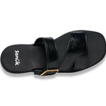 (black)