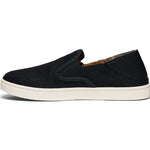 (black)