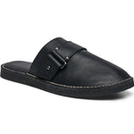 (black leather)