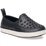 (black)