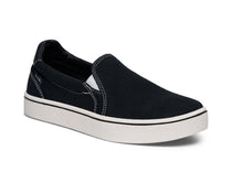 (black)