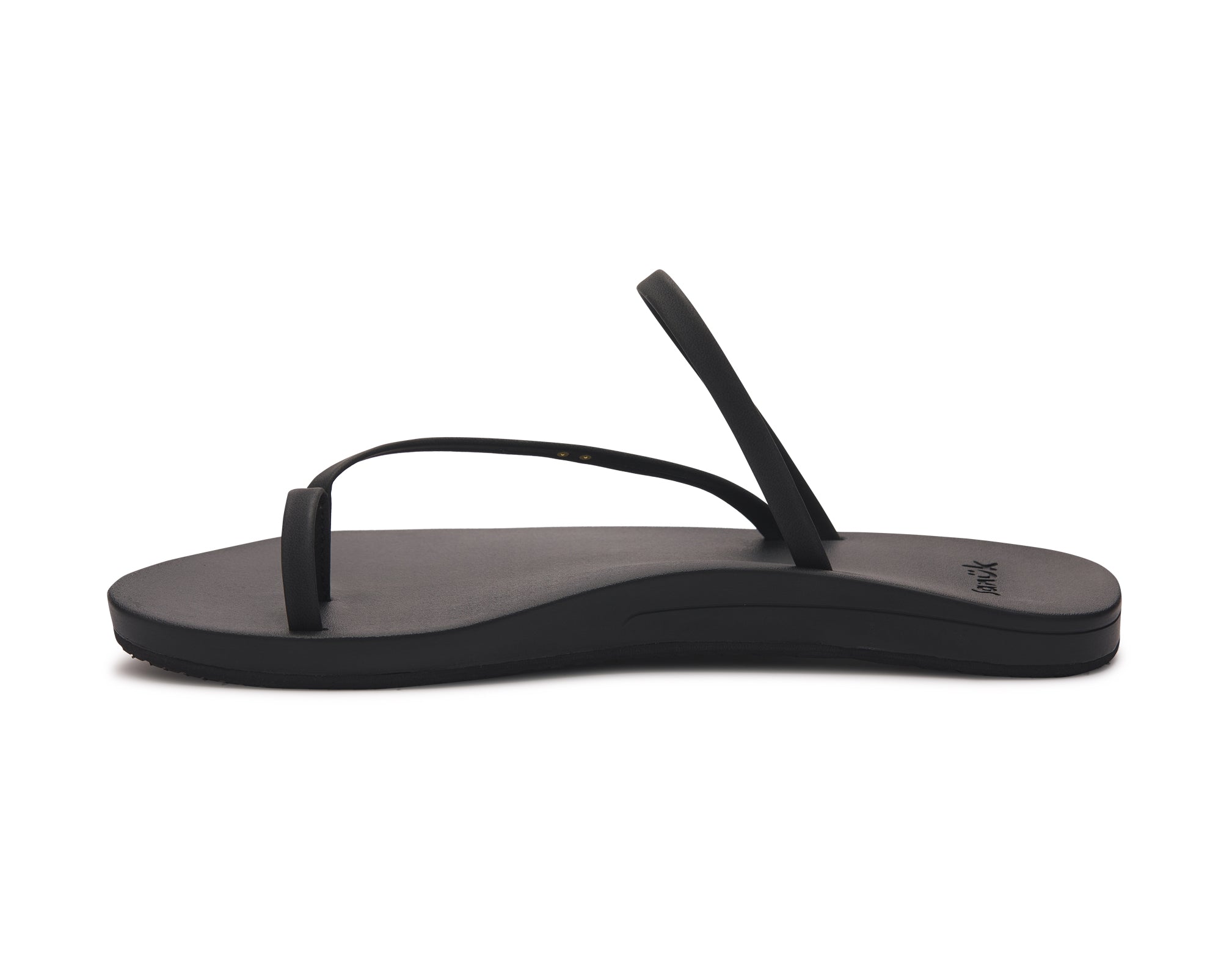 (black)
