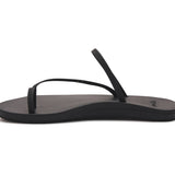(black)