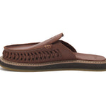 (brown)