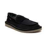 (black)