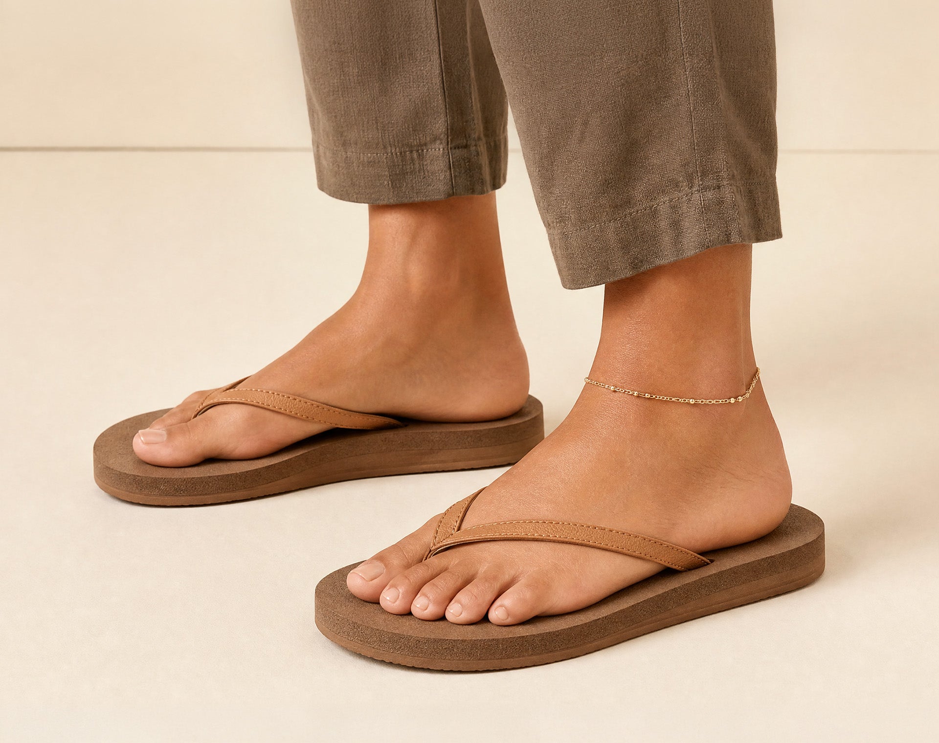 (tan)