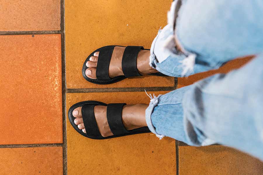 Sanuk Gora Gora Duo Slide Sandals Opal Indigo Women's Size 9 Flats